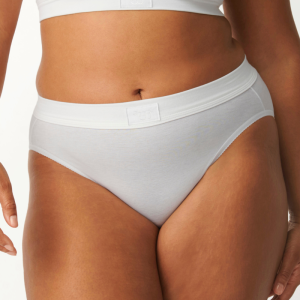  0003 WHITE