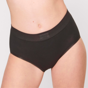  0004 BLACK