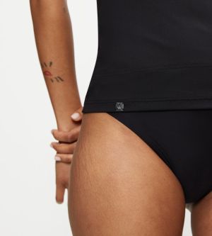  0004 BLACK