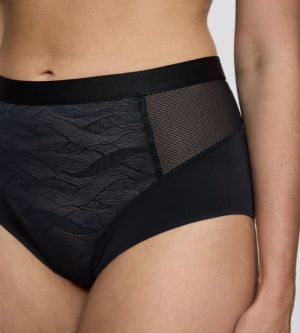  0004 BLACK