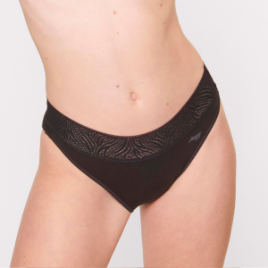 0004 BLACK